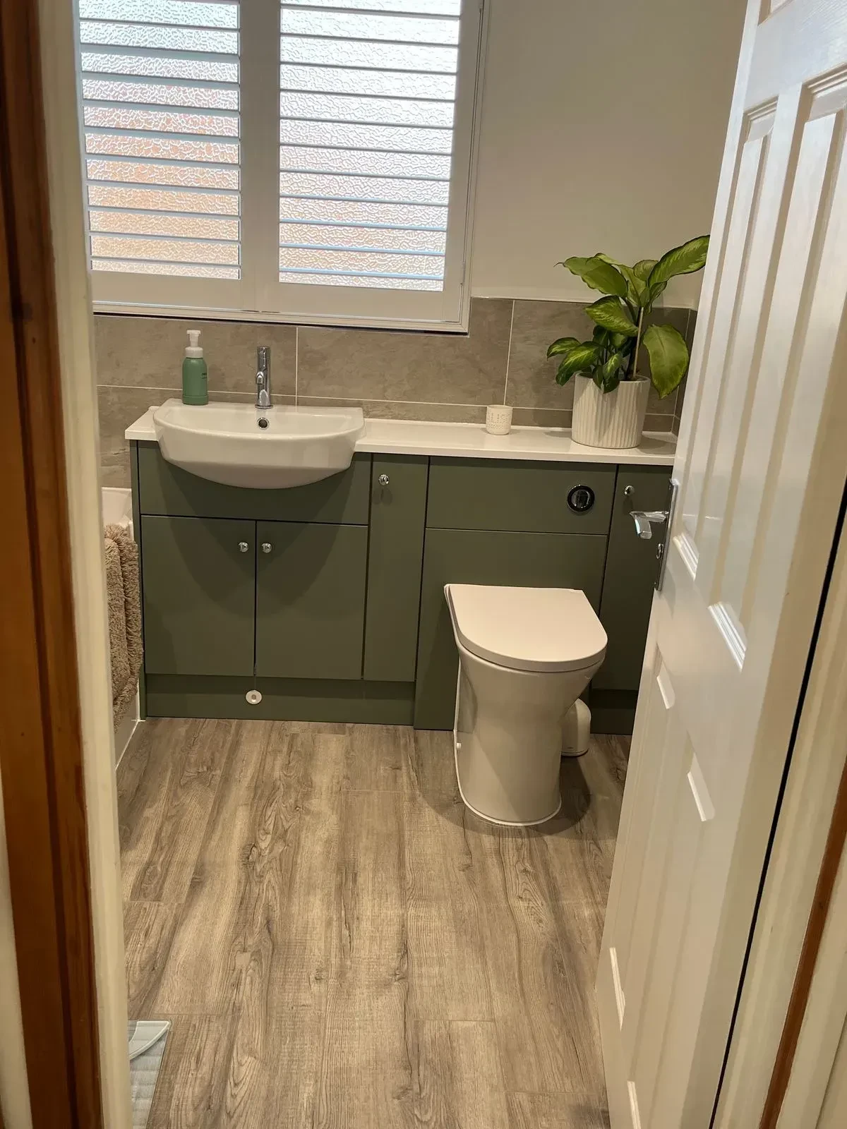 Bathroom installation by Warmspire plumber
